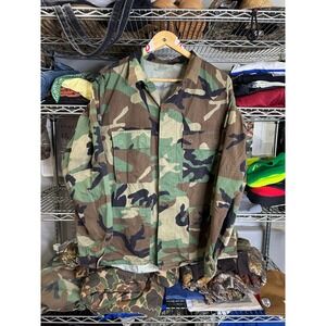 US Military Woodland Camo Combat Coat Jacket Large Short Cold Weather Field
